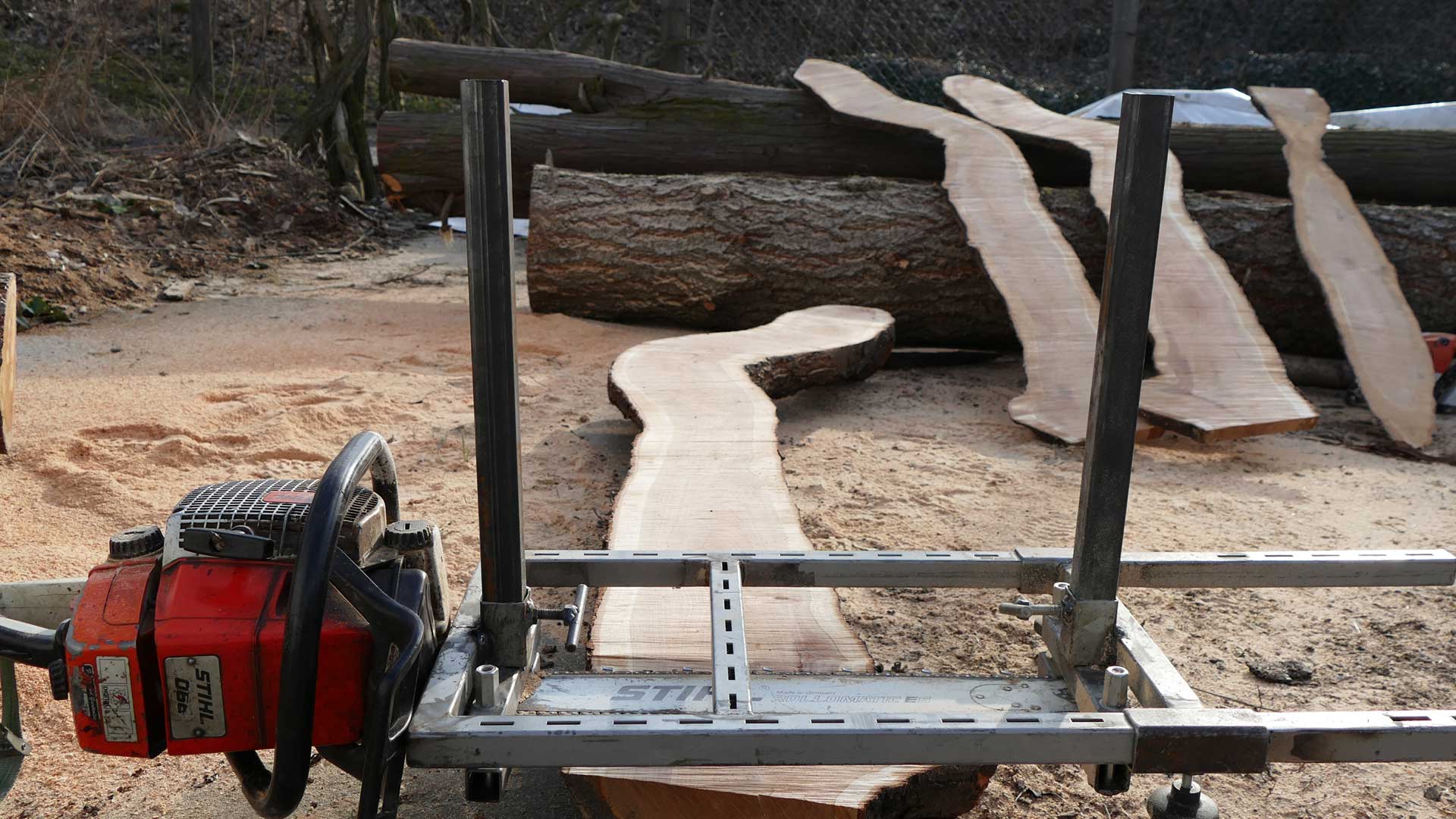 Holzbau, Holzgestaltung und Bau von Spielgeräten - Baumarbeiten und Gartengestaltung F. Deppner